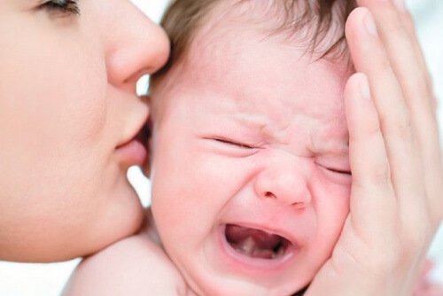 Tegn fra babyen din på at du må ringe barnelegen umiddelbart