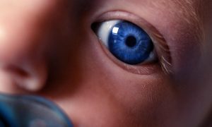 Jeg ser på deg mamma: Når den nyfødte oppdager deg