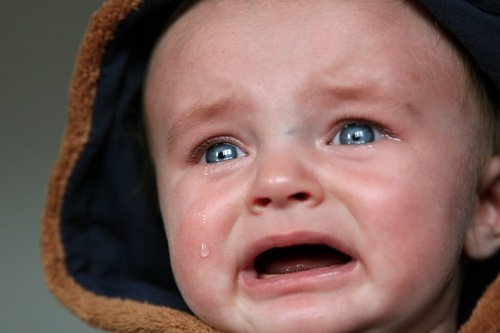 Baby gråter