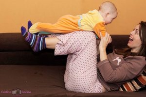 La oss leke! Ukentlige aktiviteter for barnets første leveår