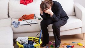 Denne videoen forklarer hvorfor det å være mamma på fulltid er utmattende