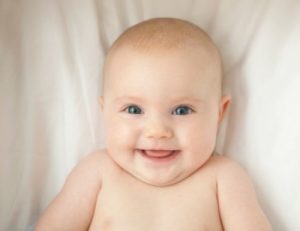 5 ting du aldri må gjøre med babyen din