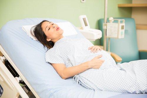 fødsel uten epidural