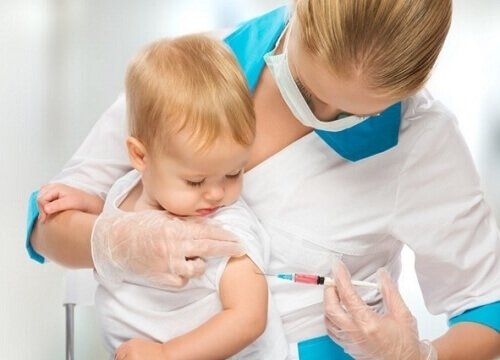 Bivirkninger av vaksiner hos babyer