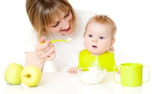 5 puréoppskrifter for babyer fra 12 måneder