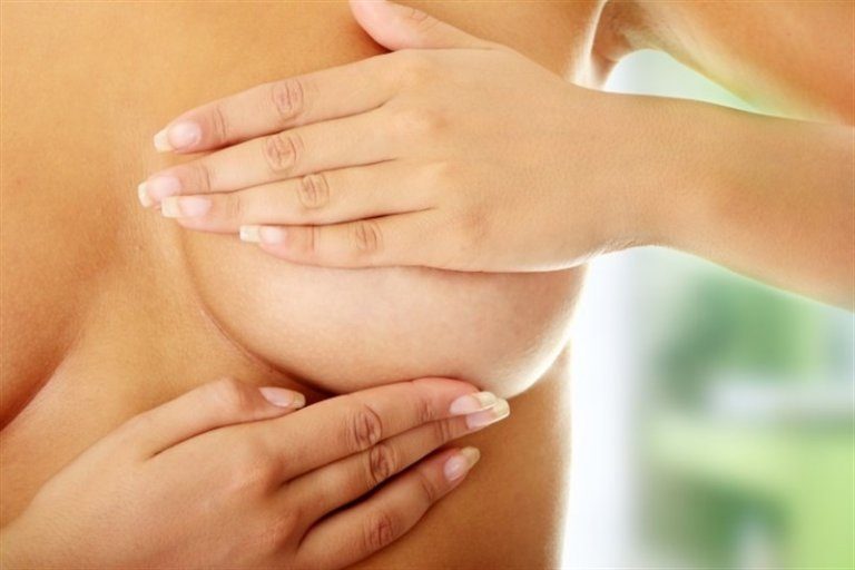 Ømme bryster: Årsaker og effektive behandlingsalternativer