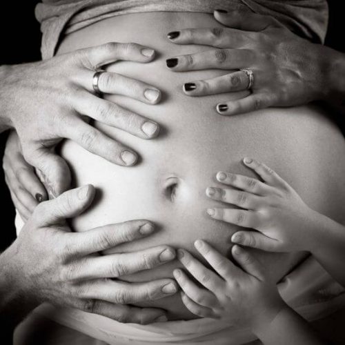 Lover som kan sette en mors privatliv i fare