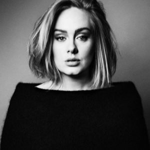 Adele deler sin erfaring med postnatal depresjon