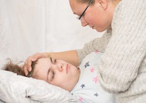 Barn med epilepsi: årsaker, symptomer og behandling