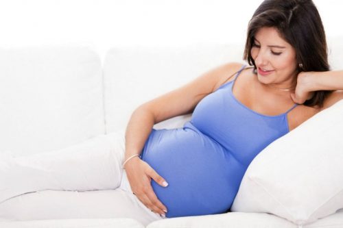 Gravide kvinner bør ta folattilskudd