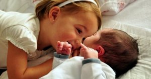 Hvordan forberede barna på ankomsten til en ny baby