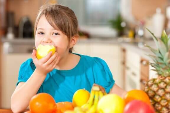 4 tips for å lære barn å ha en sunn livsstil