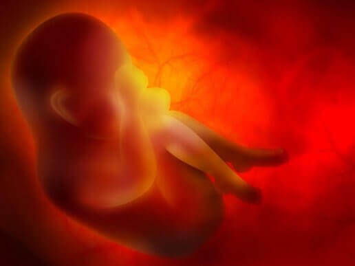 navlesnoromslyng under graviditet og fødsel