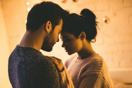 Mine venner liker ikke min partner. Hva kan jeg gjøre?