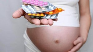 Er det farlig å ta paracetamol under graviditeten?