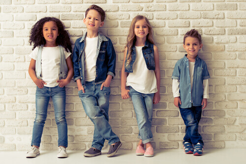 Tips om hvordan du kan velge klær til barna