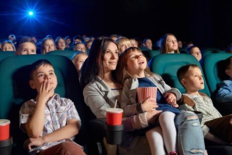 familie på kino