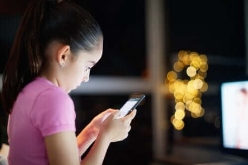 Hvordan bør vi kontrollere barnas internettilgang?