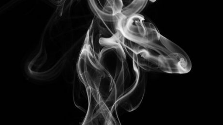 5 nøkler for å forhindre røyking blant tenåringer