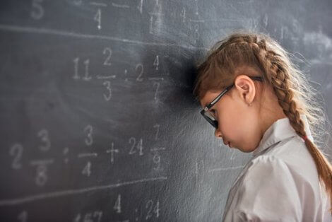 Å feile på skolen og dets mindre forhold til intelligens
