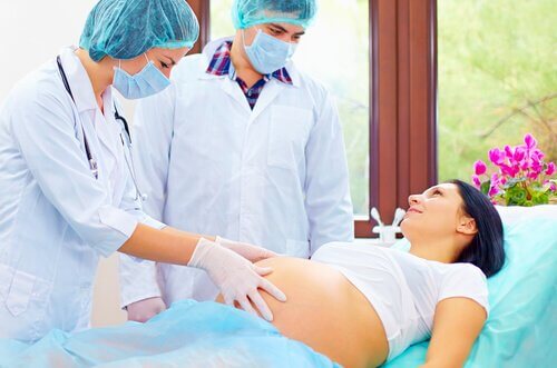 5 effektive metoder for å sette i gang fødselen