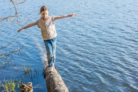 7 tips for å forbedre barns balanse