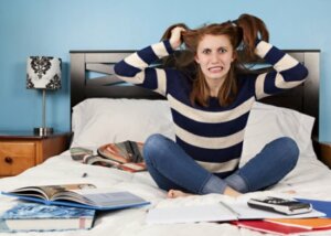 Trikotillomani under ungdomsårene: Årsaker og behandling