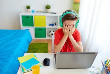 8 negative effekter av teknologi på barn