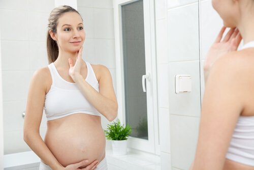 Hvordan kroppen din endrer seg under graviditeten