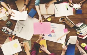 Fordelene med idémyldring for gruppearbeid