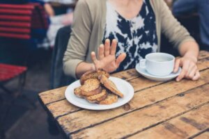 Ikke-cøliakisk glutensensitivitet: Symptomer og behandling