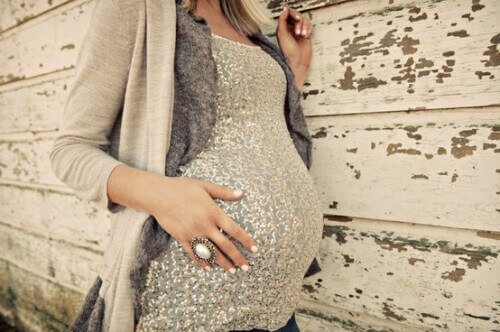 Mammaklær for gravide er laget for å tilpasse seg endringer i kroppen. 