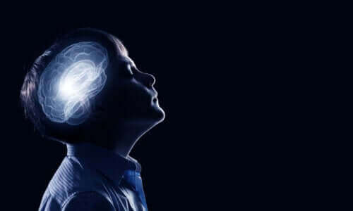 Synaptisk beskjæring i barndommen og ungdommen