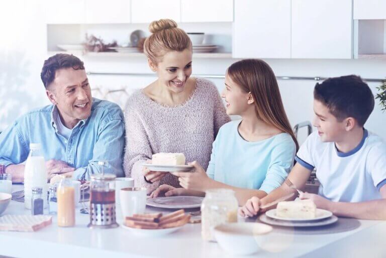 6 fordeler med å spise middag sammen
