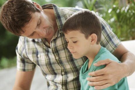 Hvordan forbedre kommunikasjonen mellom foreldre og barn