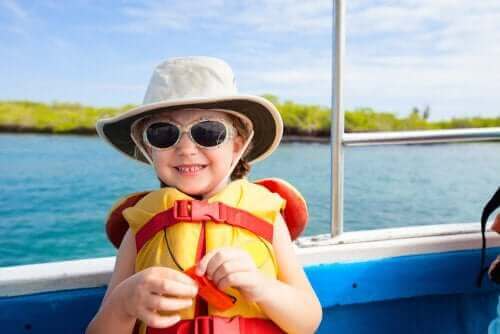 Gode sikkerhetsråd for å dra på båttur med barn