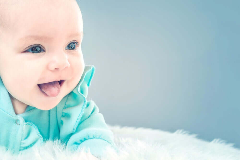 Hvorfor etterligner barn det de ser?