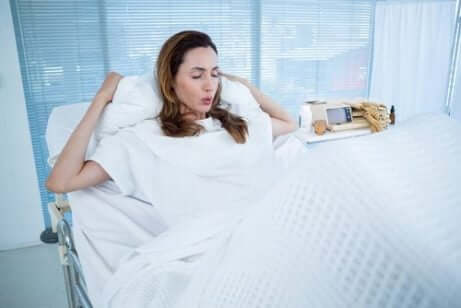 Er det greit at barn er tilstede ved søskens fødsel?