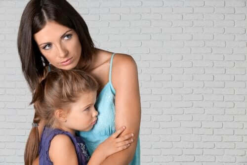 De emosjonelle konsekvensene av familieseparasjon