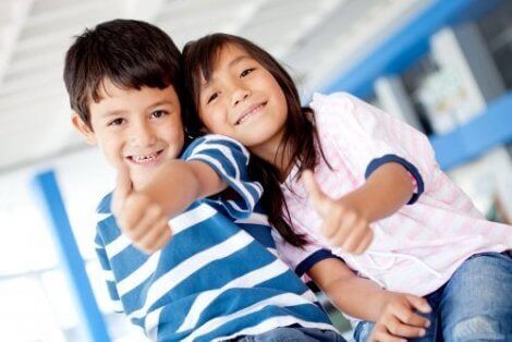 6 personlige styrker for å hjelpe barna dine med å utvikle seg