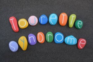 Hva er egentlig Tourettes syndrom?