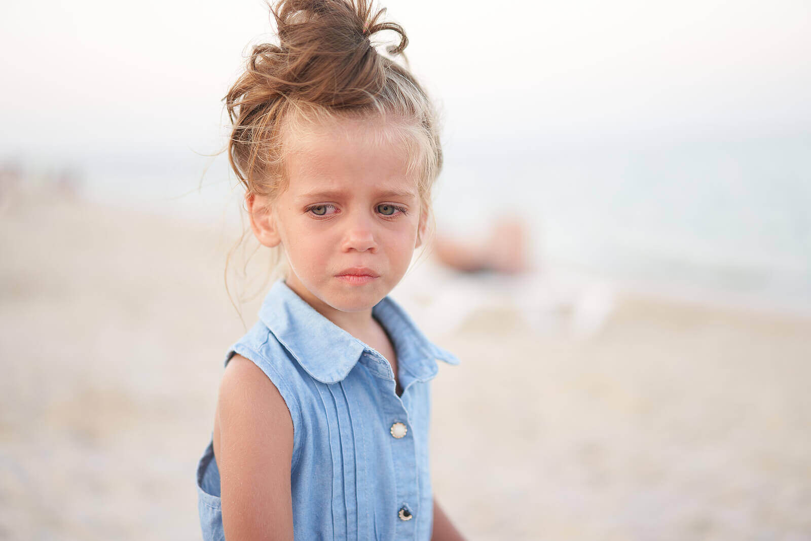 Hvordan kan du vite når et barn er trist?