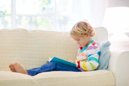 Hvordan hjelpe et barn med lærevansker å forstå lesing
