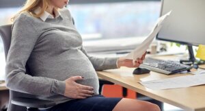 Er det vanskelig å finne jobb som gravid?