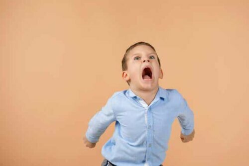 tips for å hindre at barnet ditt skriker offentlig