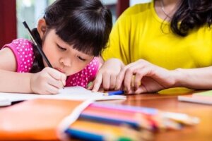5 nøkler til å forbedre barnets håndskrift
