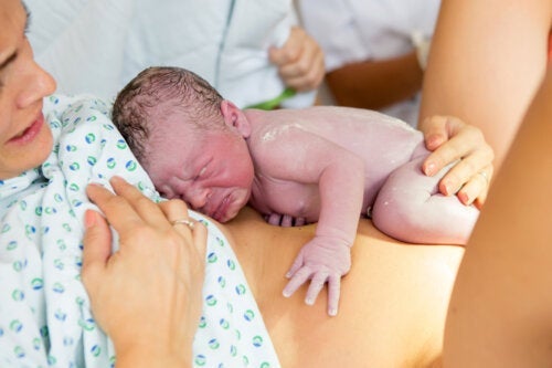 Anatomiske og fysiologiske endringer under fødselen