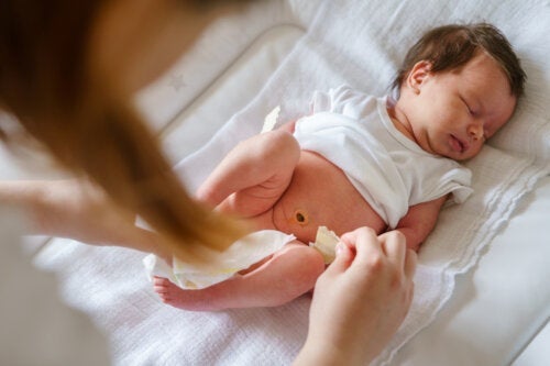 Remedier mot forstoppelse hos nyfødte babyer