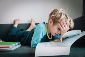 Kvaliteten på akademisk ytelse: de 6 viktigste faktorene