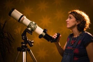 30 babynavn inspirert av astronomi og universet